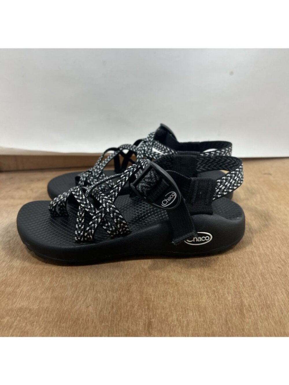 Chaco Women’s Size 5 Waterproof Hiking Sandals black white